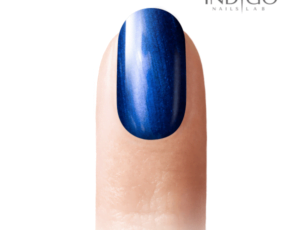 gel lak electric blue